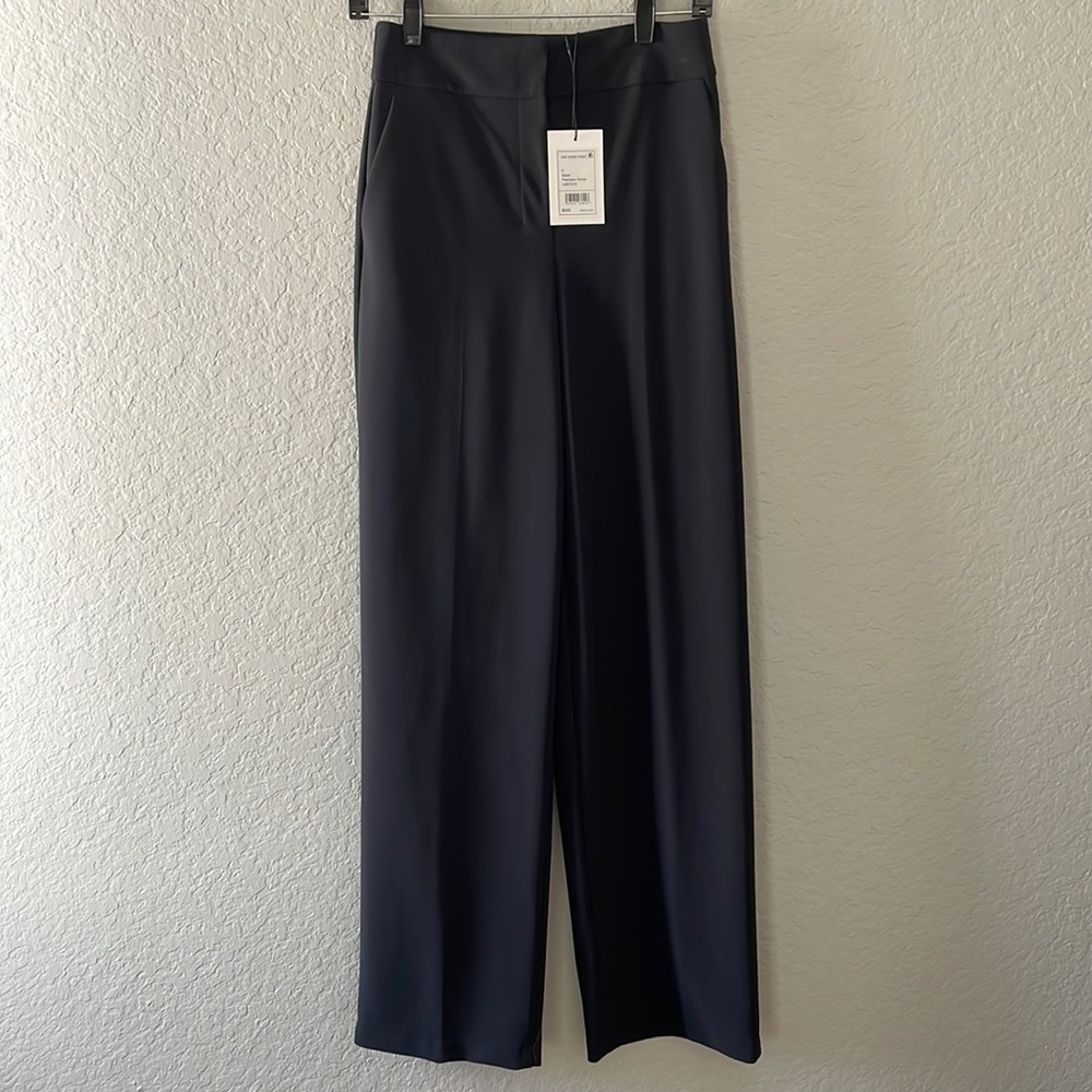 Theory black precision Ponte pant. Size 0. NWT.